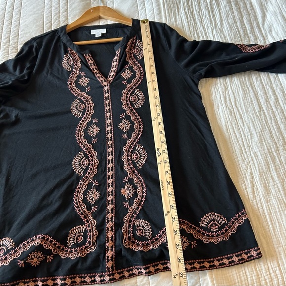 J. Jill Embroidered Bell Sleeve Top. Size Medium. - Picture 9 of 13